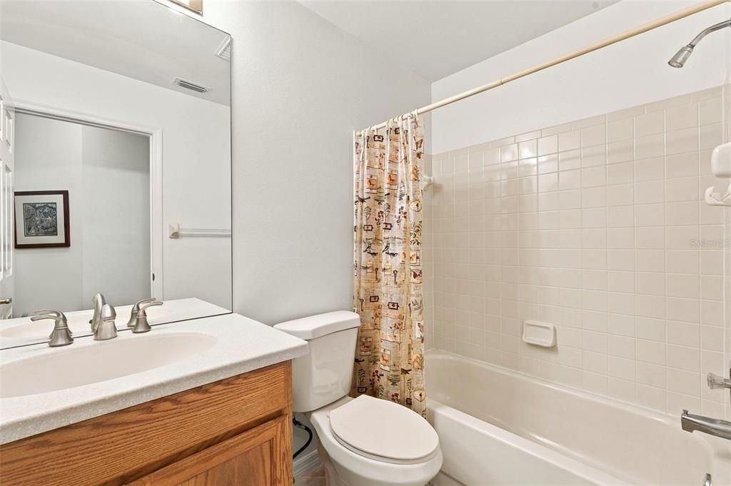 For Sale: $234,900 (2 beds, 2 baths, 1482 Square Feet)