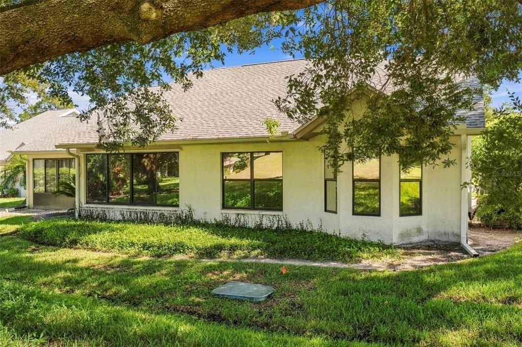 For Sale: $234,900 (2 beds, 2 baths, 1482 Square Feet)