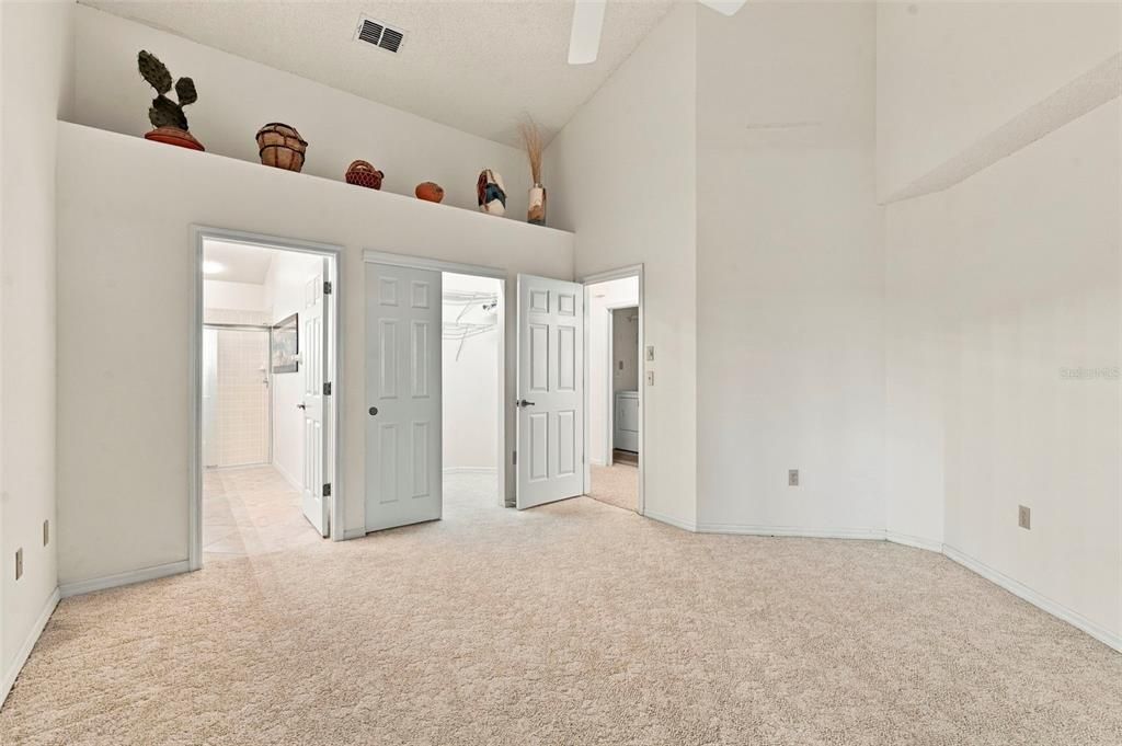 For Sale: $234,900 (2 beds, 2 baths, 1482 Square Feet)