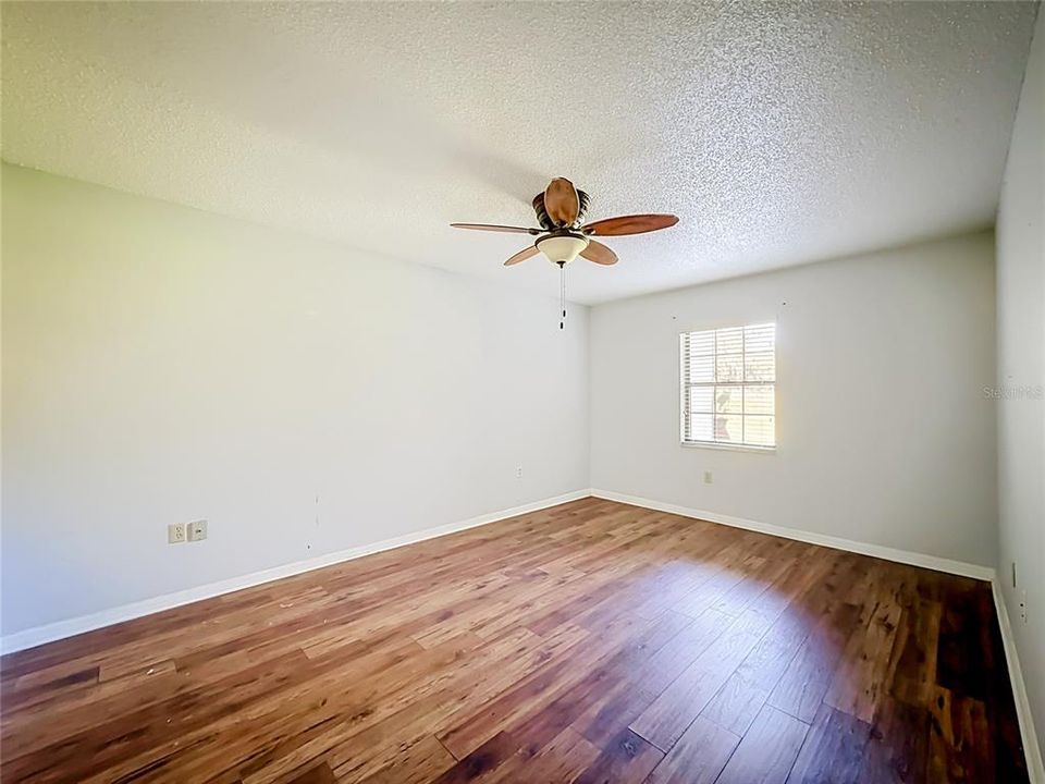For Sale: $119,000 (3 beds, 2 baths, 1691 Square Feet)