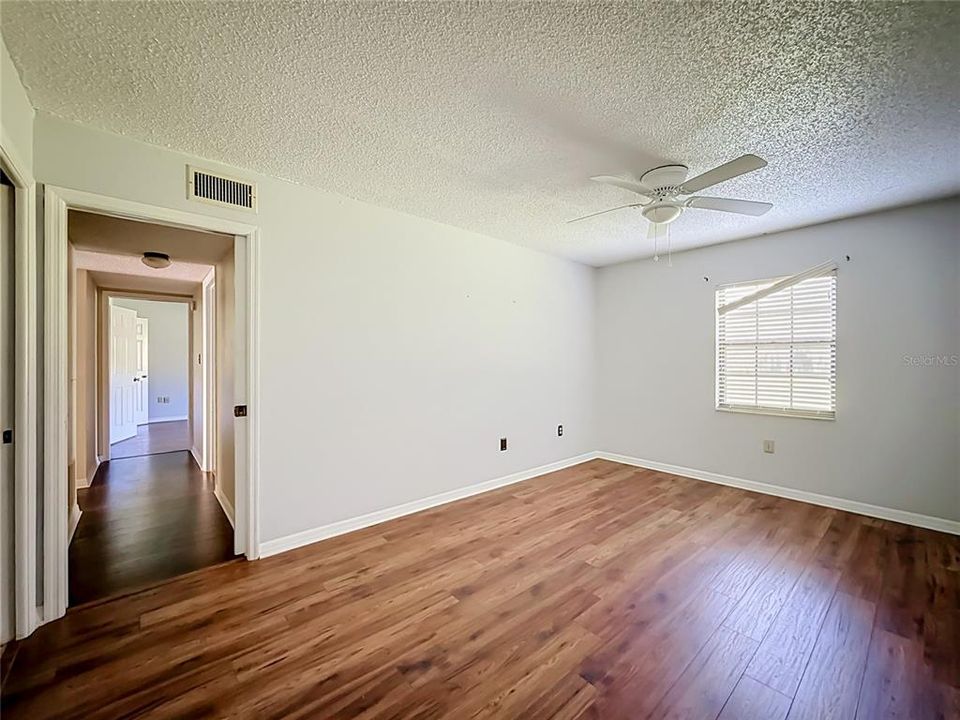 For Sale: $119,000 (3 beds, 2 baths, 1691 Square Feet)