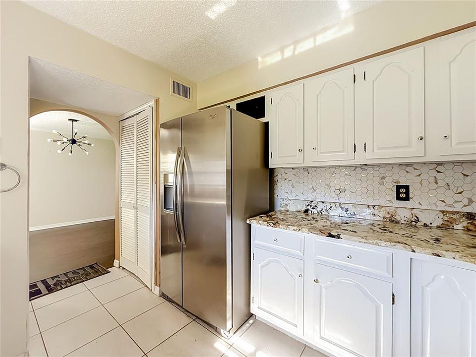 For Sale: $119,000 (3 beds, 2 baths, 1691 Square Feet)