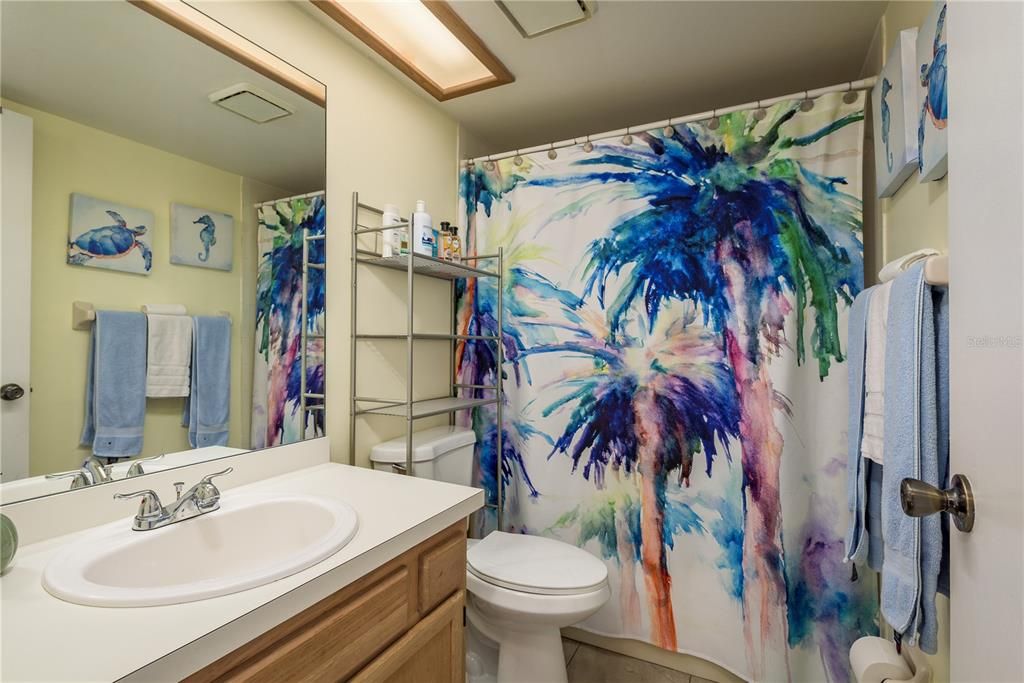 В аренду: $1,995 (2 спален, 2 ванн, 1113 Квадратных фут)