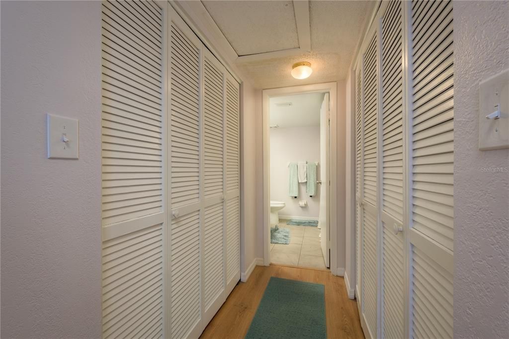 В аренду: $1,995 (2 спален, 2 ванн, 1113 Квадратных фут)