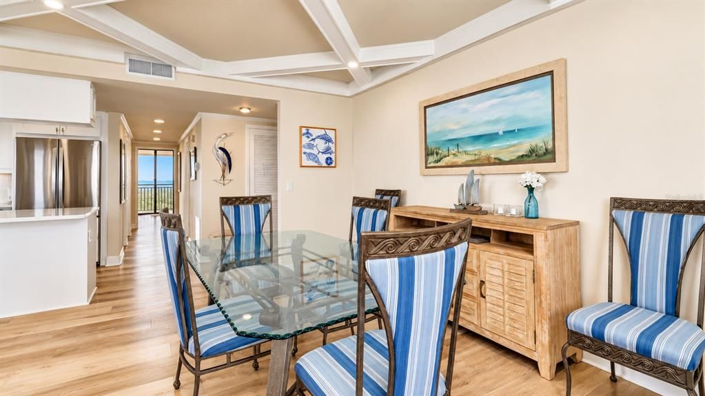 For Sale: $979,000 (2 beds, 2 baths, 1420 Square Feet)