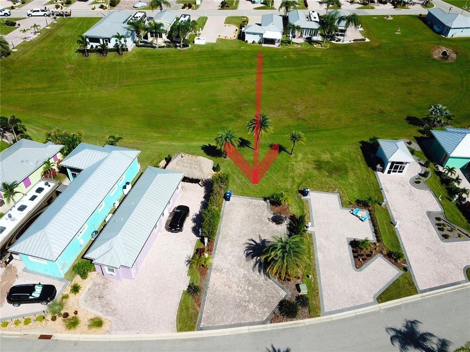 На продажу: $114,500 (0.08 acres)