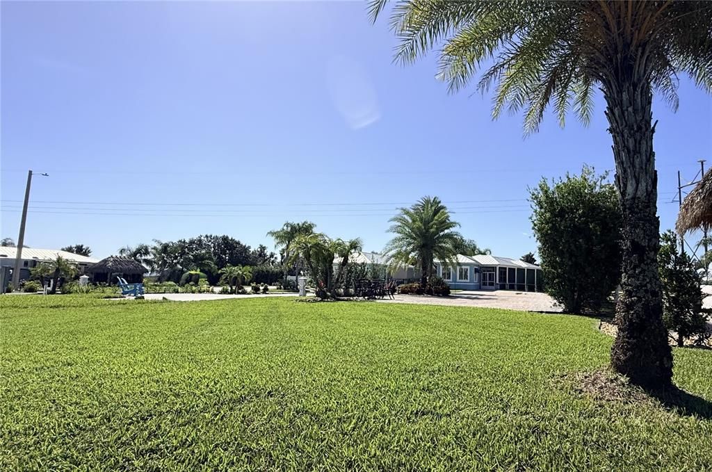 На продажу: $114,500 (0.08 acres)