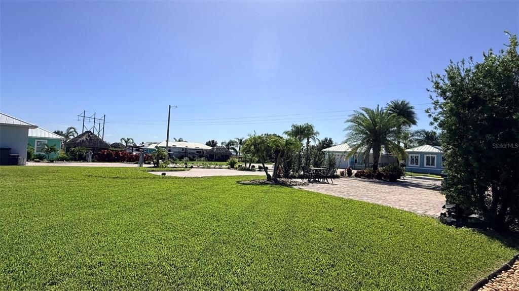 На продажу: $114,500 (0.08 acres)