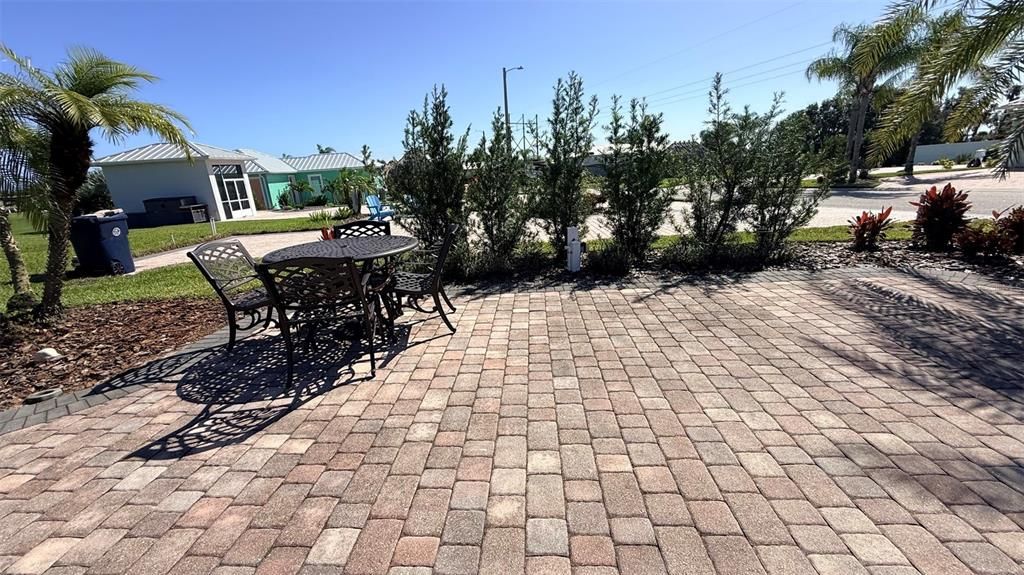 На продажу: $114,500 (0.08 acres)