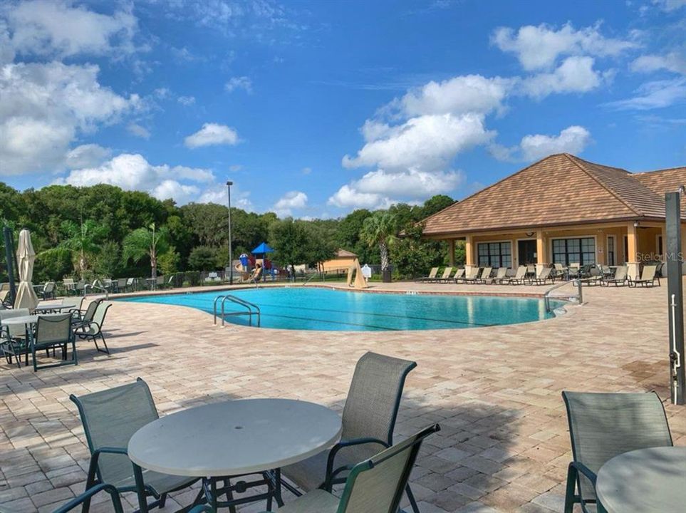 En Venta: $525,000 (3 camas, 2 baños, 1998 Pies cuadrados)