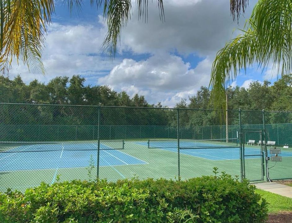 En Venta: $525,000 (3 camas, 2 baños, 1998 Pies cuadrados)
