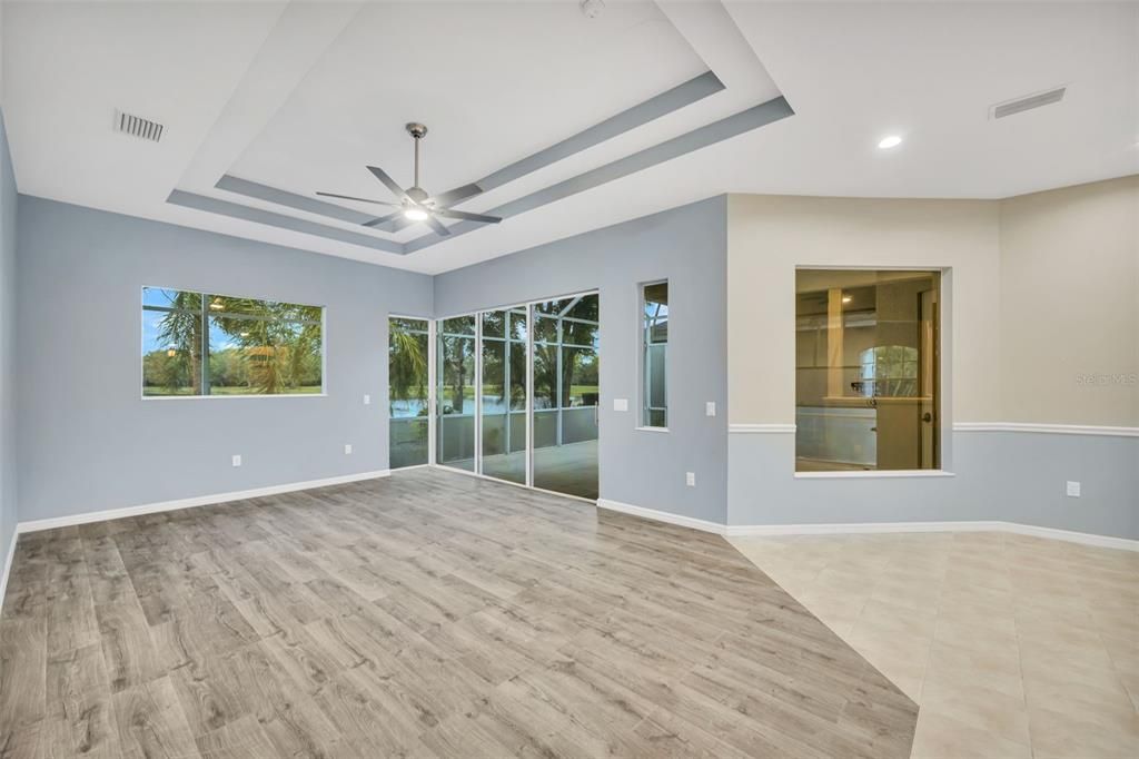 En Venta: $525,000 (3 camas, 2 baños, 1998 Pies cuadrados)