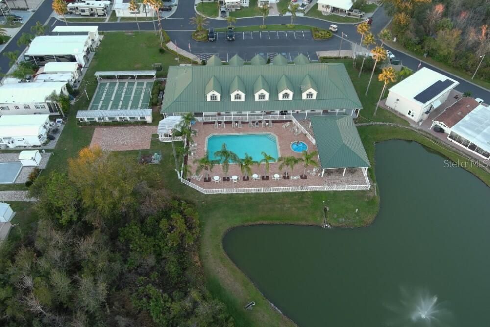 待售: $95,500 (0.06 acres)