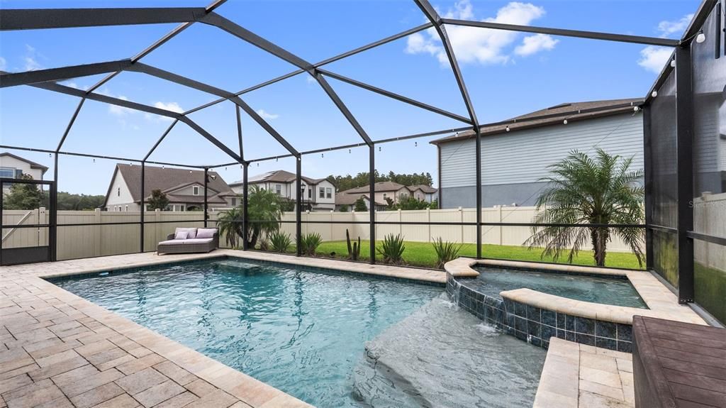 For Sale: $600,000 (4 beds, 3 baths, 2938 Square Feet)