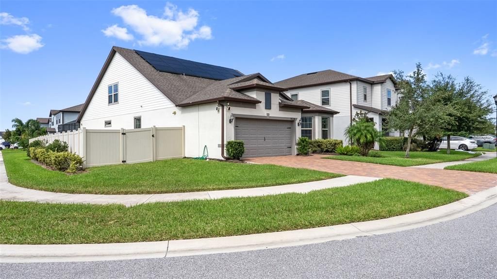 For Sale: $600,000 (4 beds, 3 baths, 2938 Square Feet)