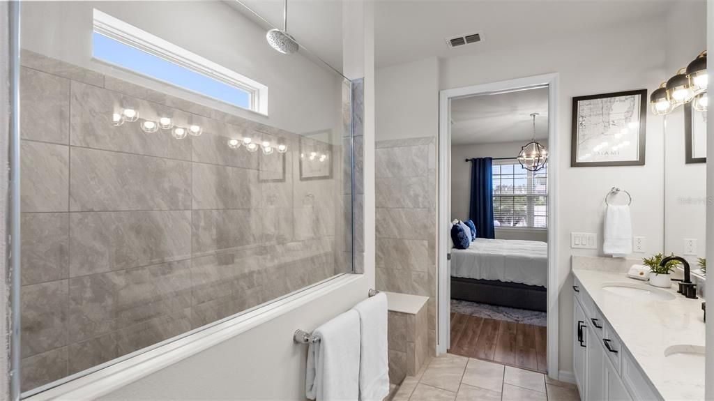 For Sale: $600,000 (4 beds, 3 baths, 2938 Square Feet)