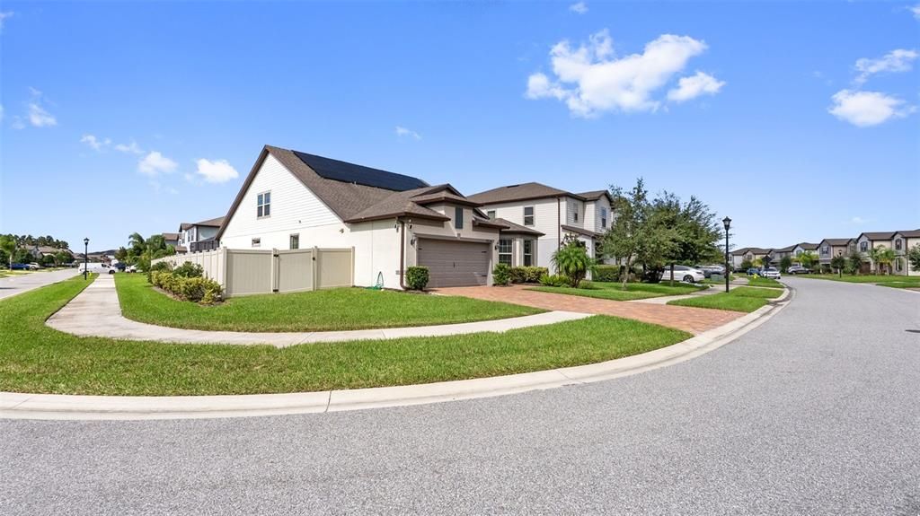 For Sale: $600,000 (4 beds, 3 baths, 2938 Square Feet)