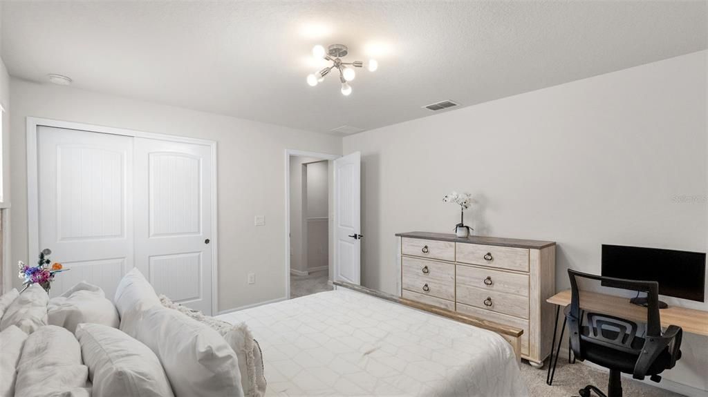 For Sale: $600,000 (4 beds, 3 baths, 2938 Square Feet)