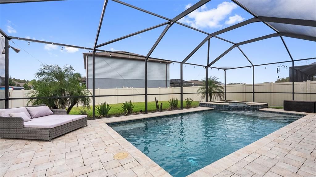 For Sale: $600,000 (4 beds, 3 baths, 2938 Square Feet)