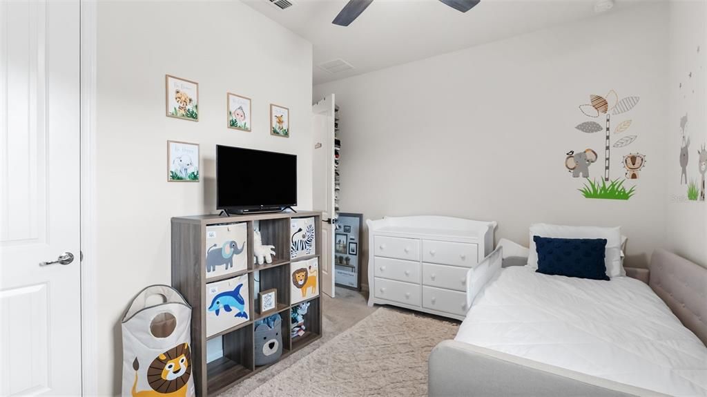 For Sale: $600,000 (4 beds, 3 baths, 2938 Square Feet)
