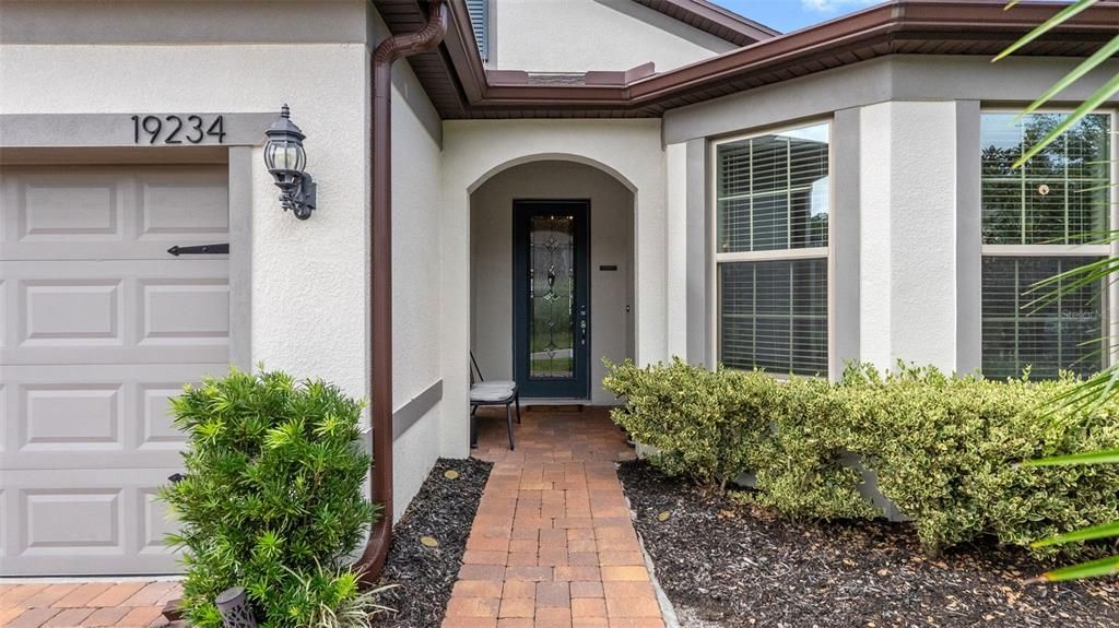 For Sale: $600,000 (4 beds, 3 baths, 2938 Square Feet)