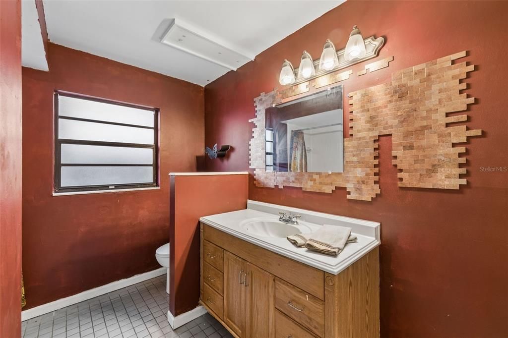 For Sale: $360,000 (3 beds, 2 baths, 1518 Square Feet)