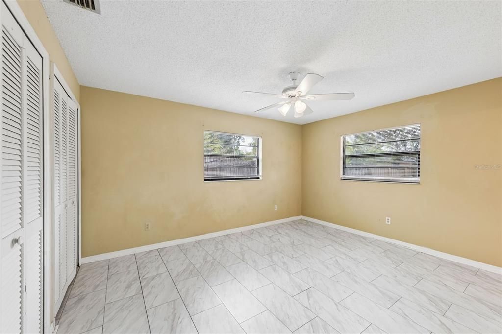 For Sale: $360,000 (3 beds, 2 baths, 1518 Square Feet)