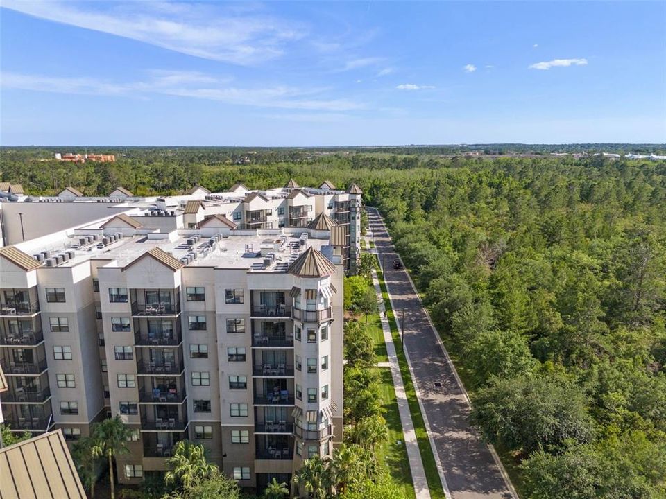 For Sale: $159,999 (2 beds, 2 baths, 1375 Square Feet)