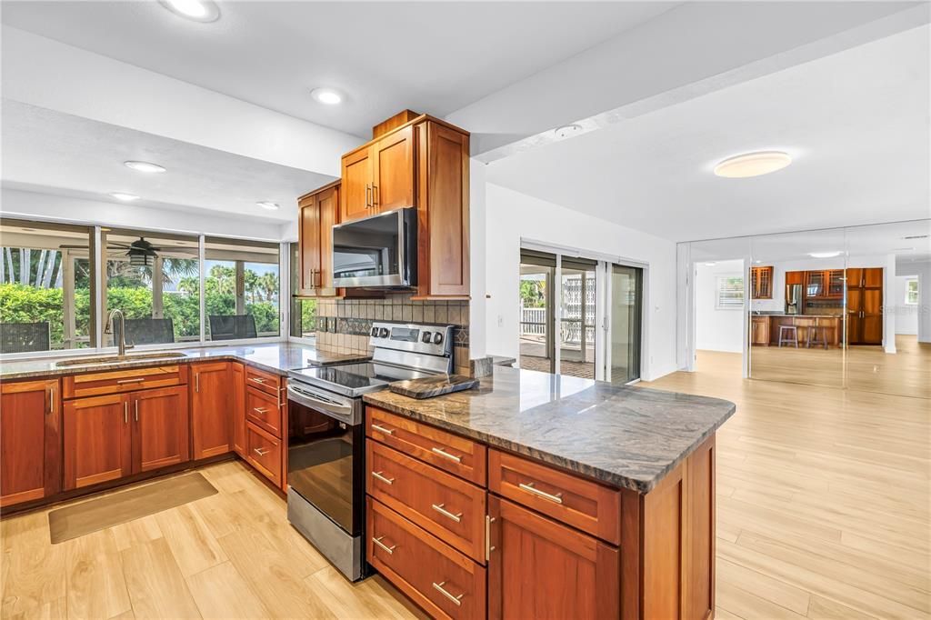 For Rent: $4,200 (3 beds, 2 baths, 1742 Square Feet)