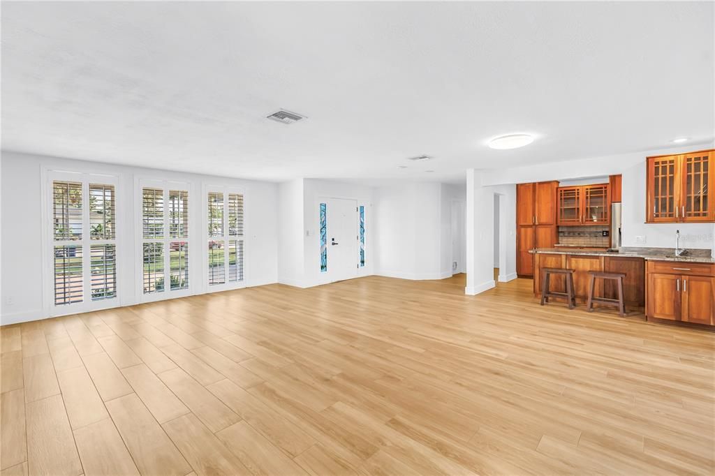 For Rent: $4,200 (3 beds, 2 baths, 1742 Square Feet)