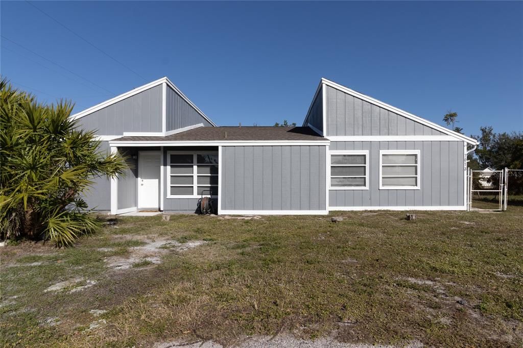 For Sale: $440,000 (4 beds, 0 baths, 1817 Square Feet)