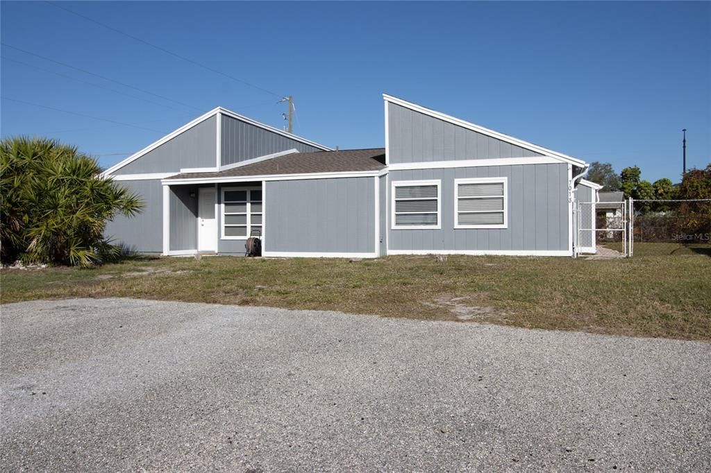 For Sale: $440,000 (4 beds, 0 baths, 1817 Square Feet)