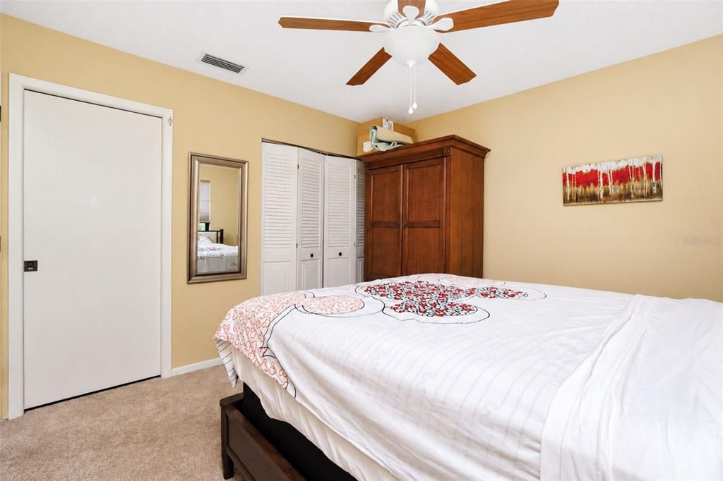 For Sale: $250,000 (2 beds, 2 baths, 1080 Square Feet)