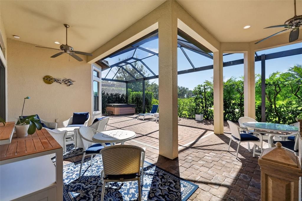 En Venta: $1,299,000 (3 camas, 3 baños, 2898 Pies cuadrados)