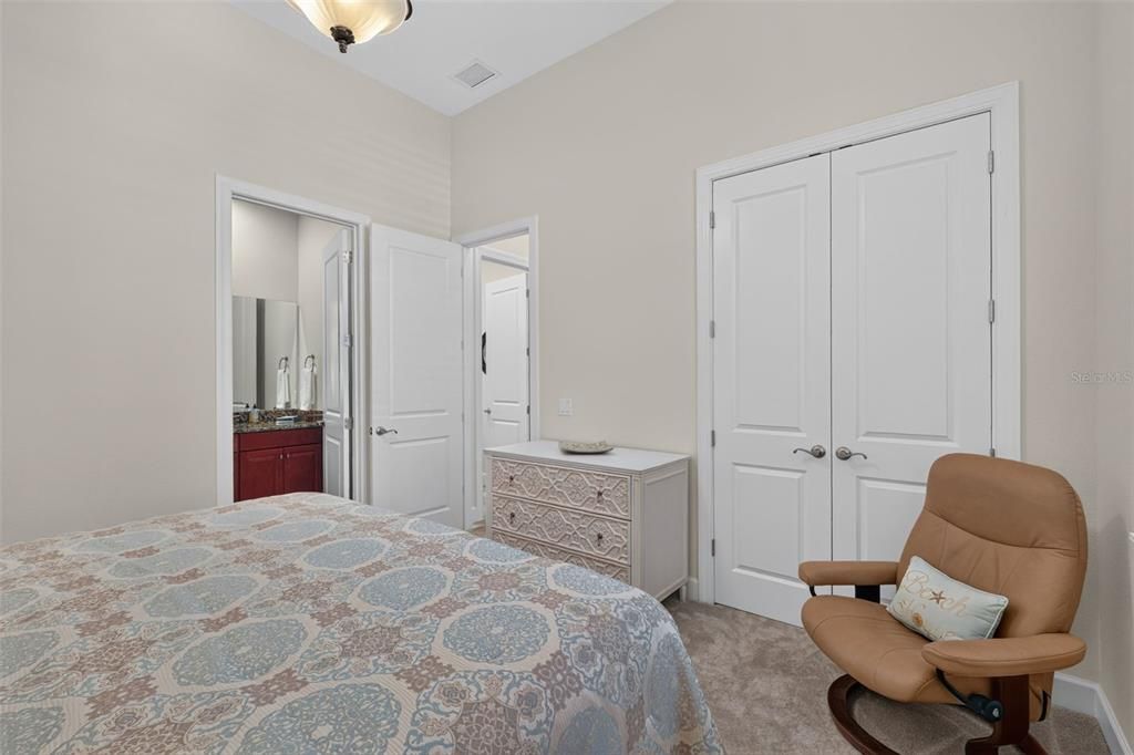 En Venta: $1,299,000 (3 camas, 3 baños, 2898 Pies cuadrados)