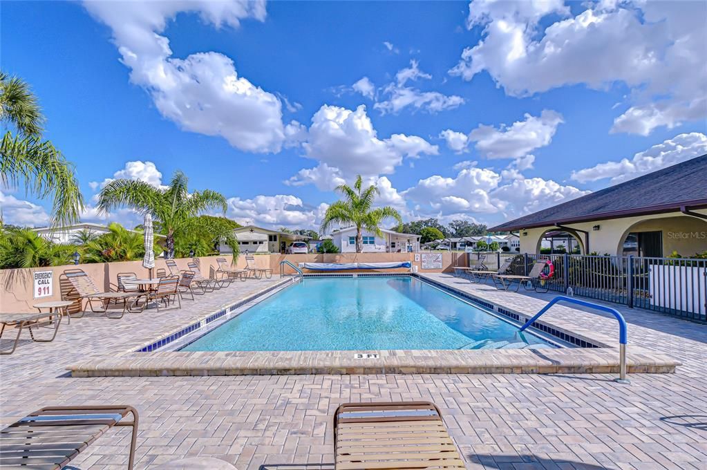 For Sale: $144,900 (2 beds, 2 baths, 1152 Square Feet)