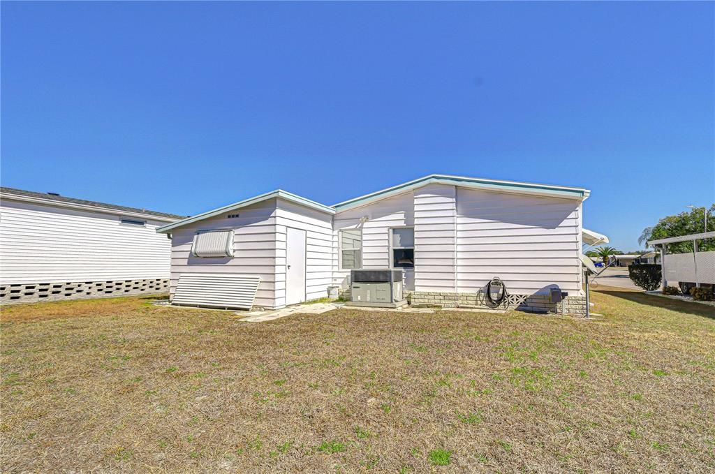 For Sale: $144,900 (2 beds, 2 baths, 1152 Square Feet)