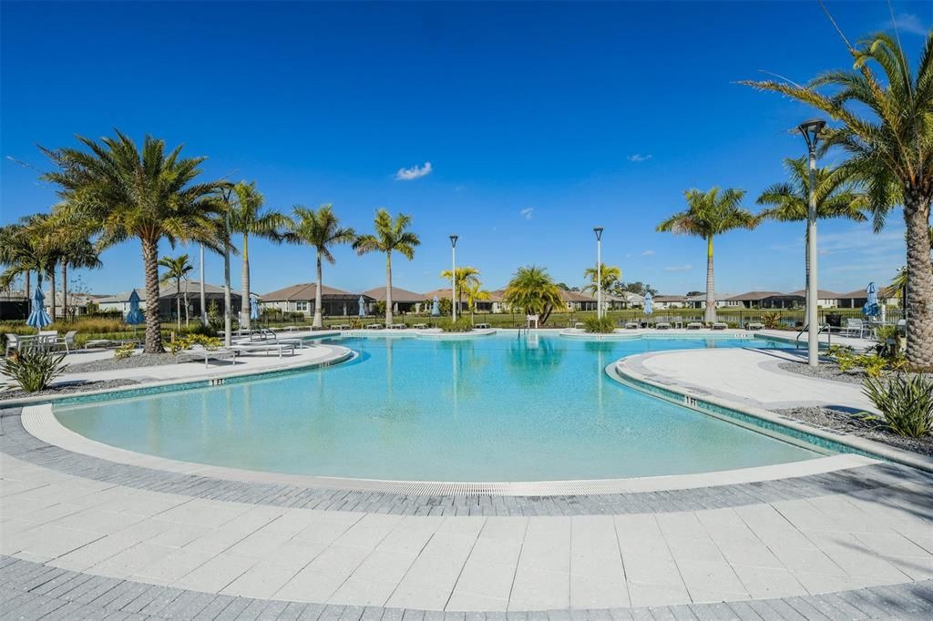 En Venta: $749,000 (2 camas, 2 baños, 2296 Pies cuadrados)