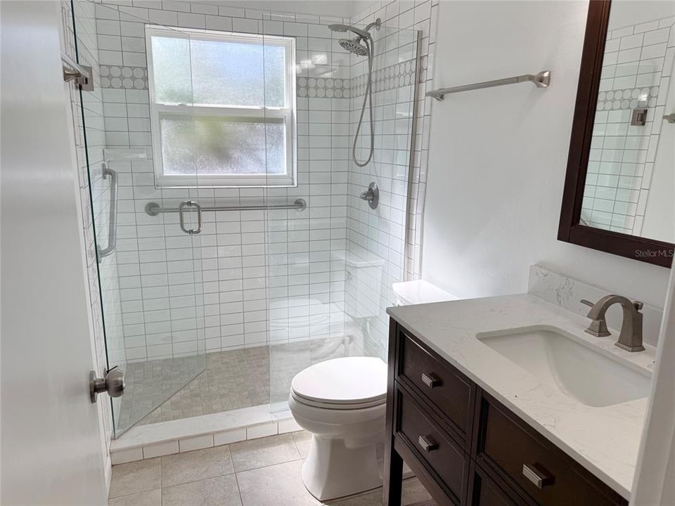 For Sale: $379,000 (2 beds, 2 baths, 1336 Square Feet)