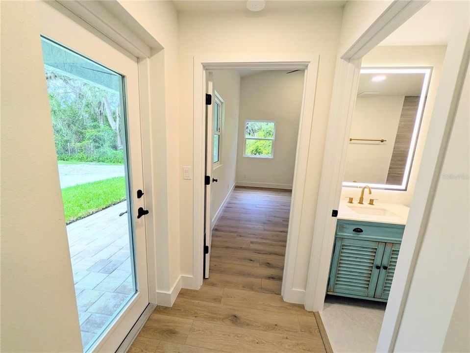 For Sale: $435,000 (3 beds, 2 baths, 1596 Square Feet)