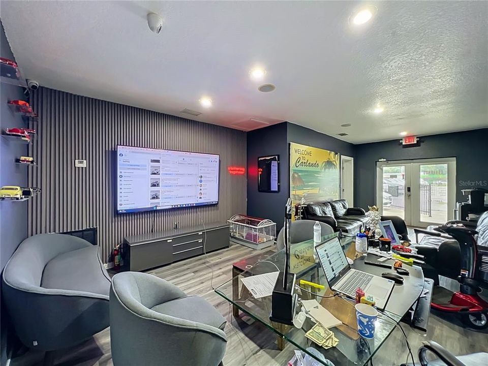 For Sale: $2,750,000 (0 beds, 0 baths, 1979 Square Feet)