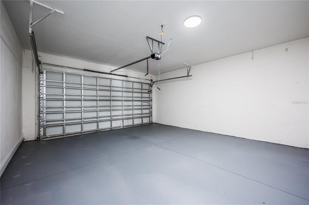 For Rent: $2,300 (3 beds, 2 baths, 1615 Square Feet)