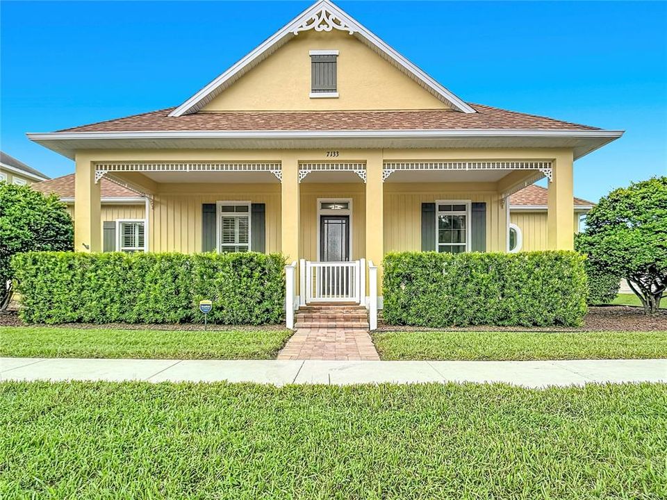 For Sale: $511,000 (5 beds, 3 baths, 2586 Square Feet)