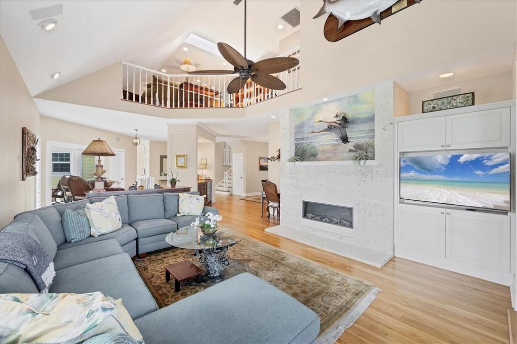 For Sale: $4,695,000 (3 beds, 3 baths, 3210 Square Feet)