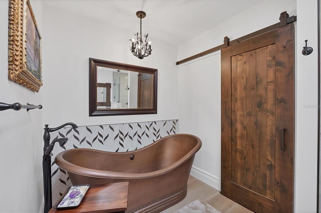 For Sale: $4,695,000 (3 beds, 3 baths, 3210 Square Feet)