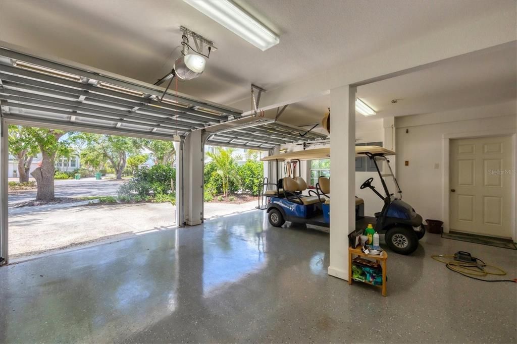 For Sale: $4,695,000 (3 beds, 3 baths, 3210 Square Feet)