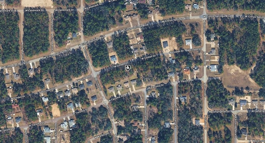 На продажу: $22,000 (0.23 acres)