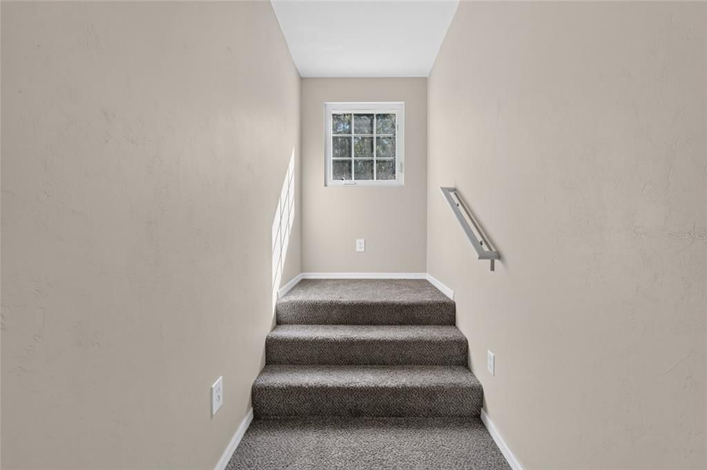 For Sale: $235,000 (3 beds, 2 baths, 1499 Square Feet)