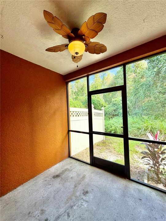 В аренду: $2,300 (2 спален, 2 ванн, 1298 Квадратных фут)