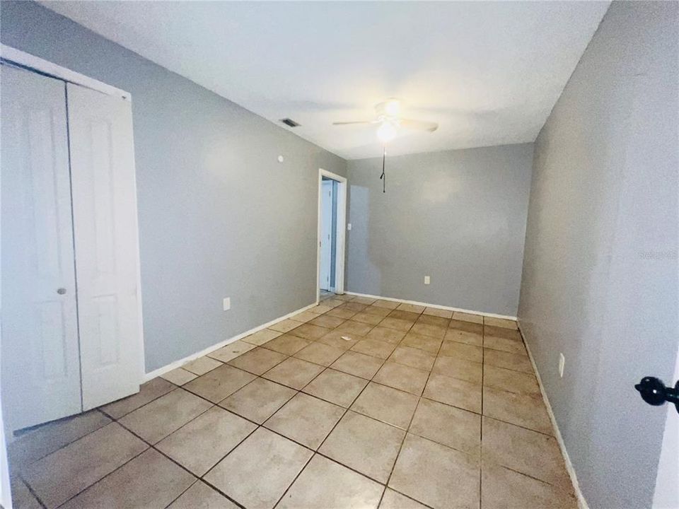 For Sale: $270,000 (3 beds, 2 baths, 1241 Square Feet)